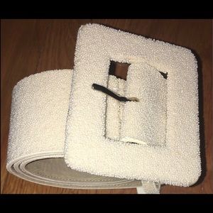 Alice + Olivia Ivory PVC Pearlized Beaded Belt